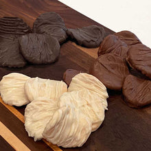 Load image into Gallery viewer, DELUXE HOLIDAY MITTENS™ TRIO GIFT SET